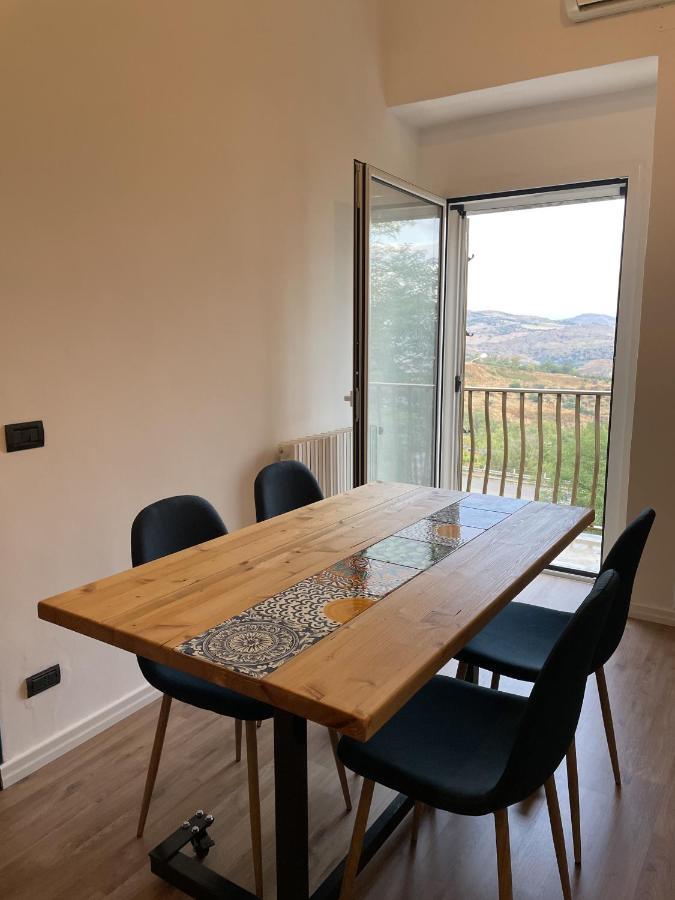 Appartement Loft Panoramico Caltagirone Centro Extérieur photo